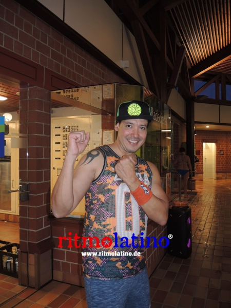 AGUA FITNESS - RITMO LATINO®