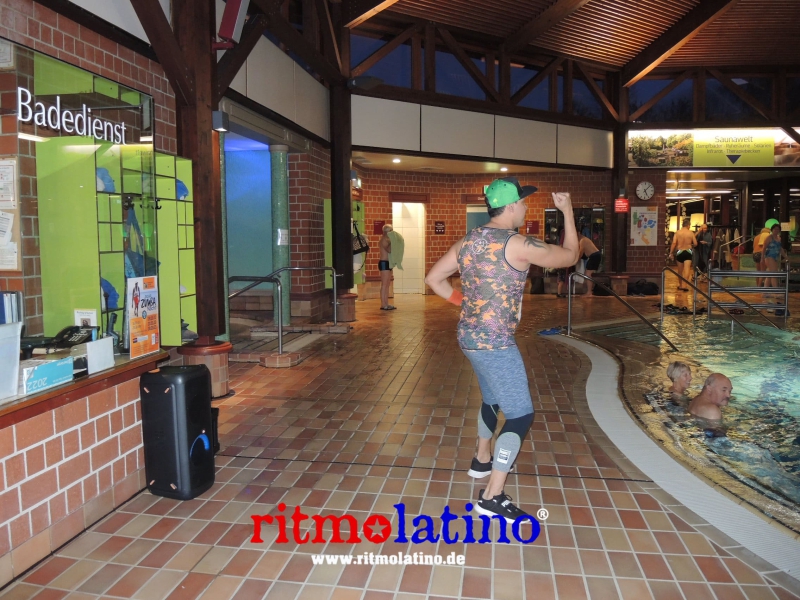 AGUA FITNESS - RITMO LATINO®