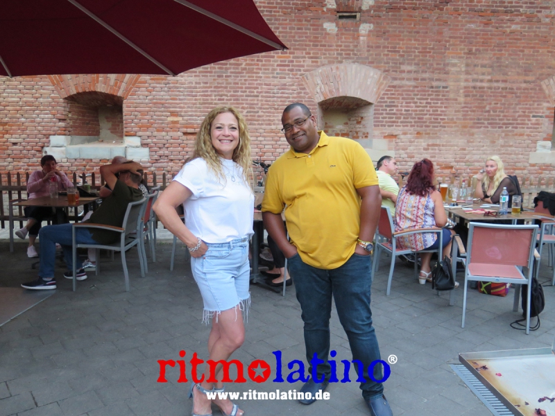 Barfuesser-Biergarten-im-Glacis-Park-25